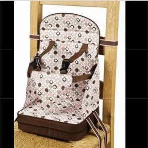 polar gear go anywhere booster seat